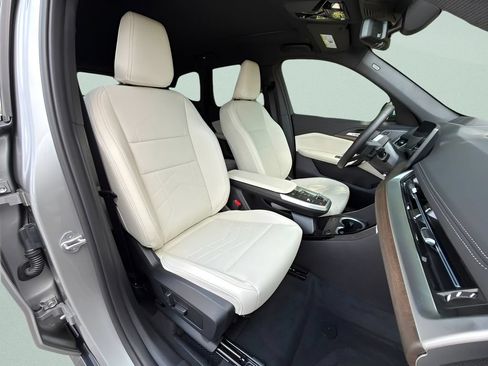 New 2026 BMW X1 xDrive28i w/ Technology Package AWD/4WD image 23