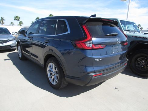 Used 2024 Honda CR-V EX-L image 4