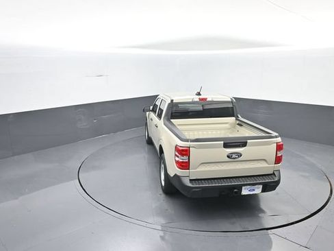 Certified 2025 Ford Maverick XL FWD image 28