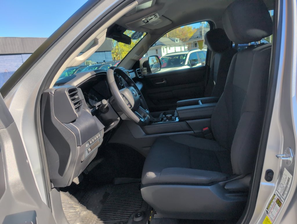Used 2024 Toyota Tundra SR5 w/ SR5 Convenience Package AWD/4WD image 14