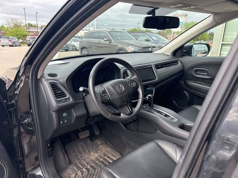 Used 2016 Honda HR-V EX-L image 10