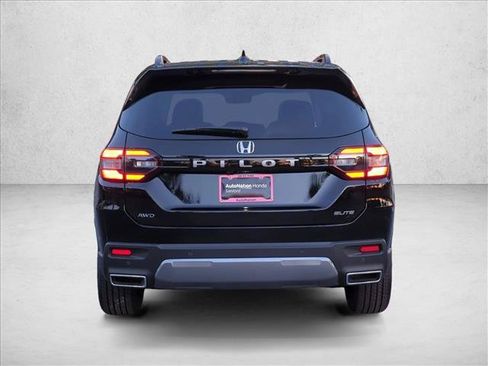 New 2026 Honda Pilot Elite image 8