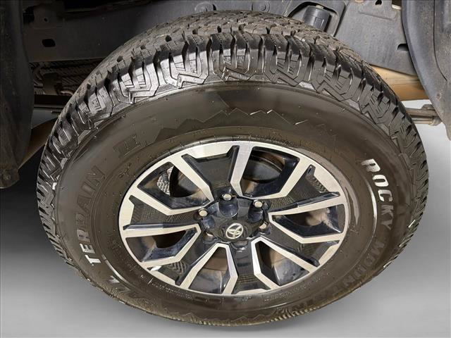 Used 2021 Toyota Tacoma TRD Sport RWD image 16
