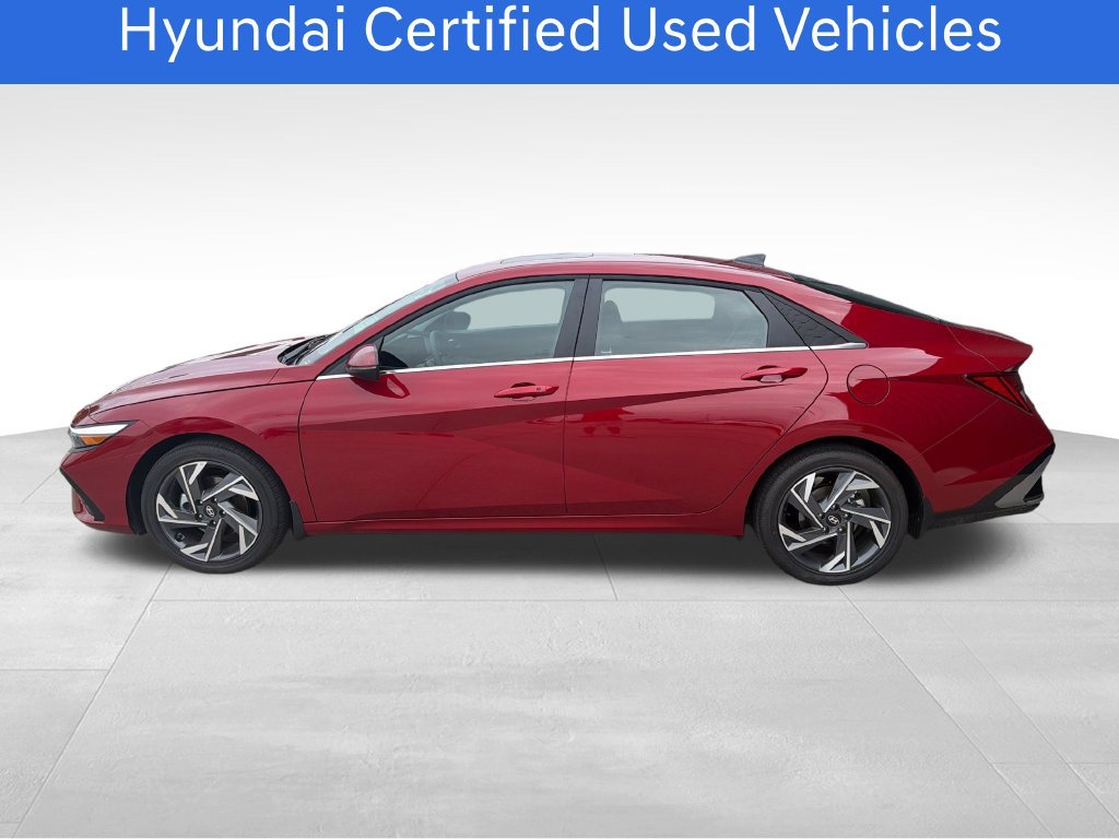 Certified 2026 Hyundai Elantra Limited FWD image 2