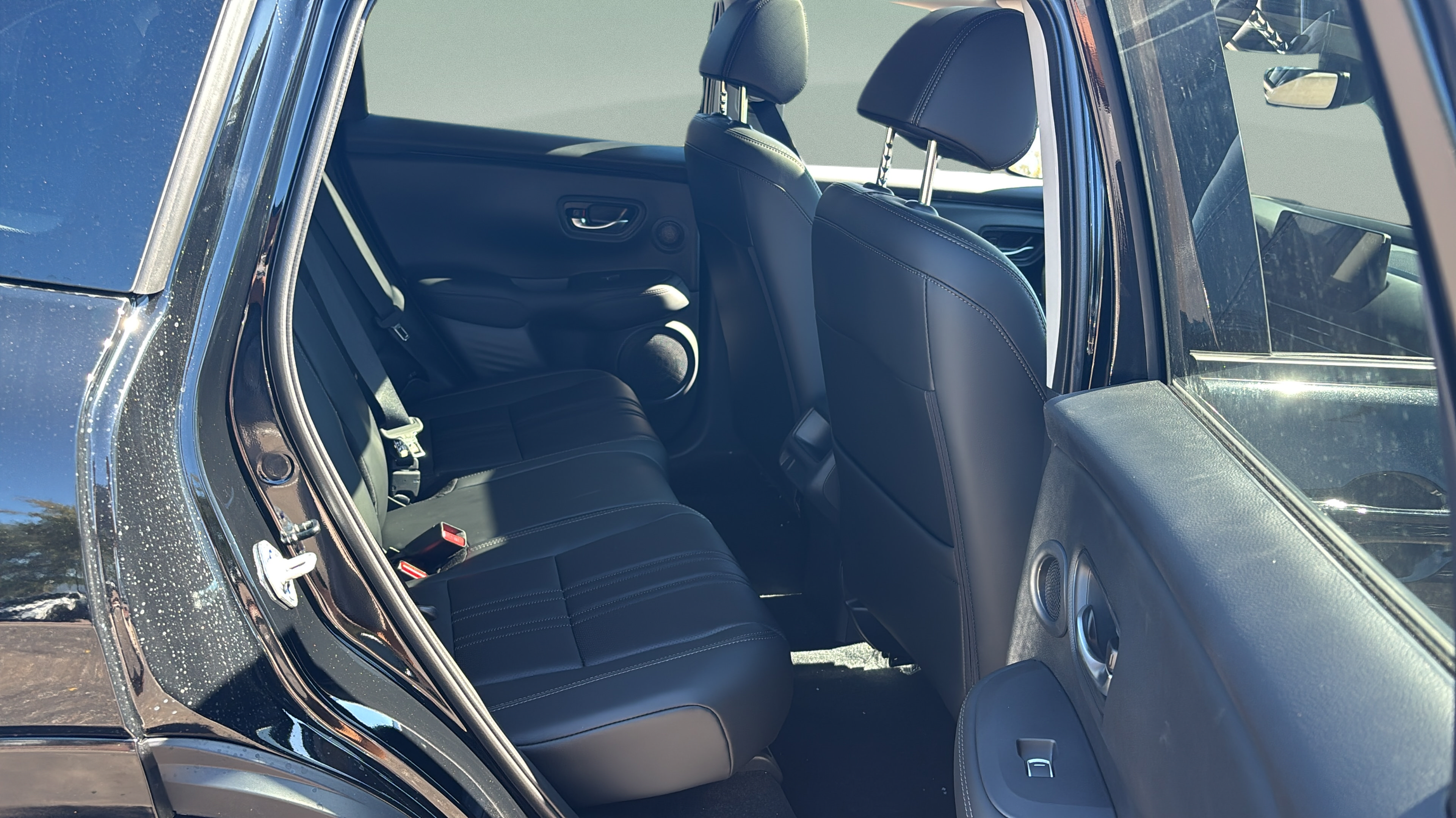 New 2027 Honda HR-V EX-L image 14
