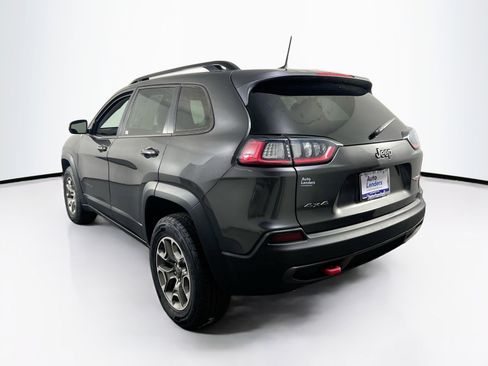 Used 2022 Jeep Cherokee Trailhawk image 7