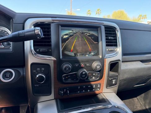 Used 2016 RAM 3500 Laramie w/ Convenience Group image 25