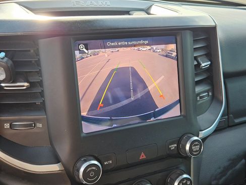 Used 2019 RAM 1500 Big Horn RWD image 19