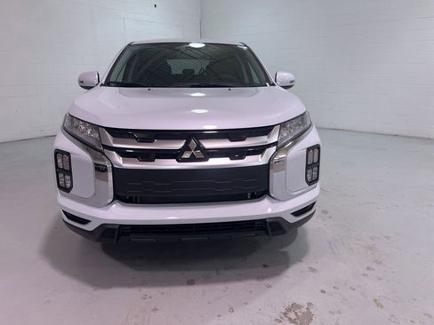 New 2025 Mitsubishi Outlander Sport SE image 8