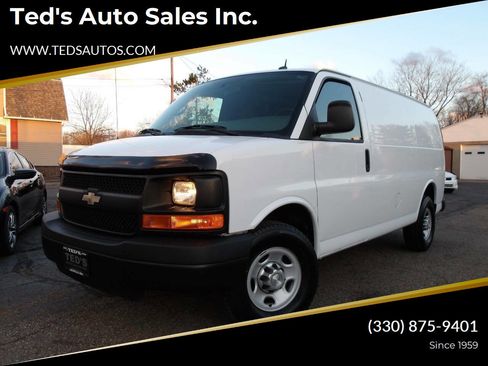 Used 2015 Chevrolet Express 2500 image 1
