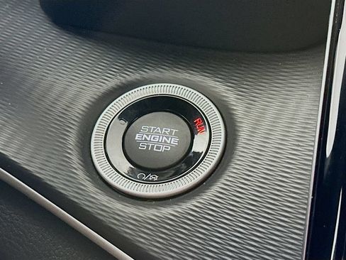 Certified 2023 Jeep Grand Cherokee Altitude AWD/4WD image 23
