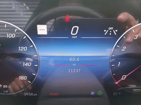 Used 2023 Mercedes-Benz C 300 Sedan w/ Pinnacle Trim Package image 11