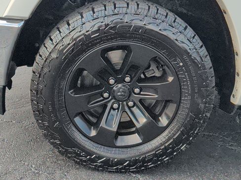 Used 2020 RAM 1500 Laramie AWD/4WD image 10