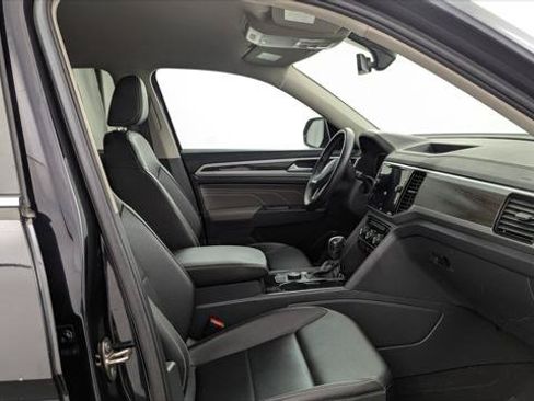 Used 2023 Volkswagen Atlas SE AWD/4WD image 19
