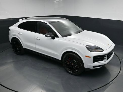 New 2026 Porsche Cayenne S AWD/4WD image 20