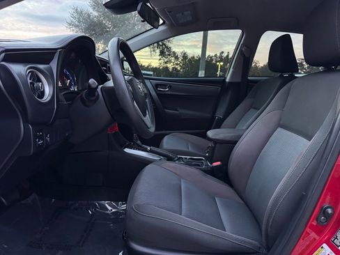 Used 2018 Toyota Corolla LE image 15