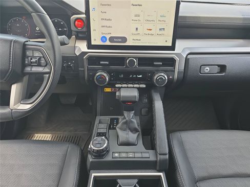 Used 2025 Toyota 4Runner TRD Off-Road Premium w/ Tow Technology Package AWD/4WD image 11