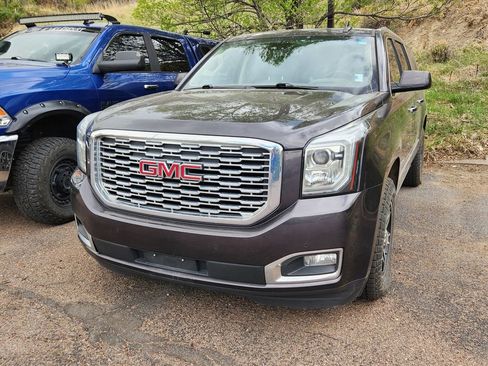 Used 2018 GMC Yukon XL Denali w/ Denali Ultimate Package image 9