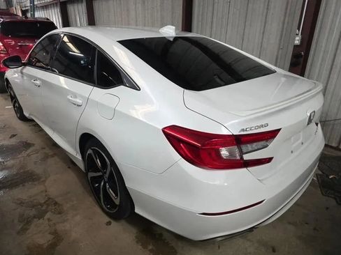 Used 2020 Honda Accord Sport image 4