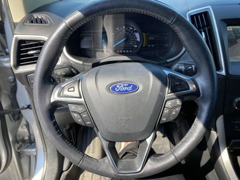 Used 2019 Ford Edge SEL w/ Equipment Group 201A image 19