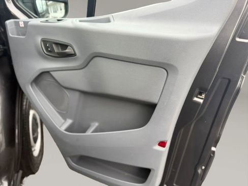 Used 2019 Ford Transit 250 148 Medium Roof image 34