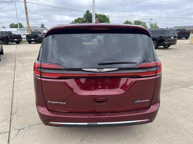 Used 2022 Chrysler Pacifica Limited FWD image 7