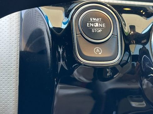 Used 2020 Mercedes-Benz CLA 250 image 27