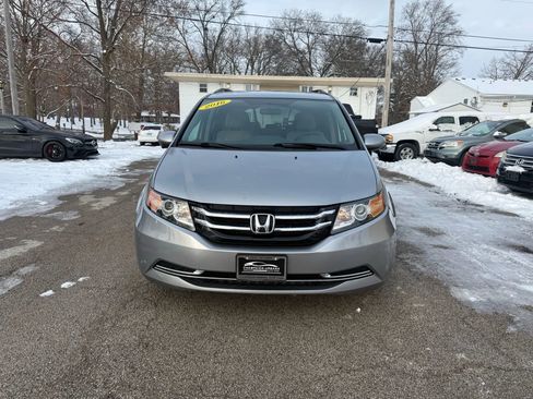 Used 2016 Honda Odyssey SE image 2