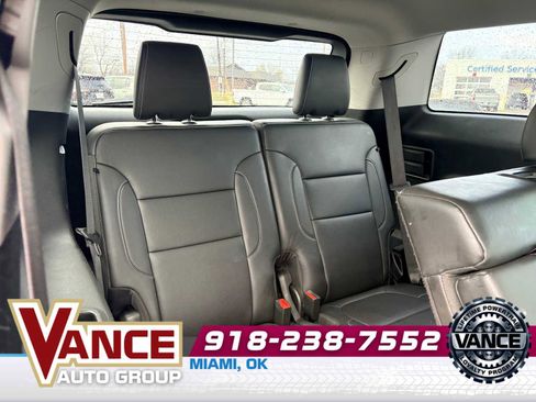 Used 2023 GMC Acadia SLT AWD/4WD image 22