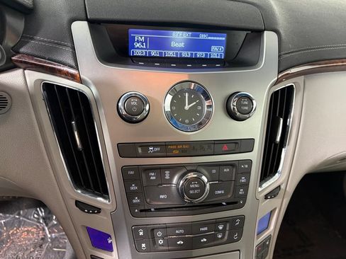 Used 2011 Cadillac CTS Luxury AWD/4WD image 18