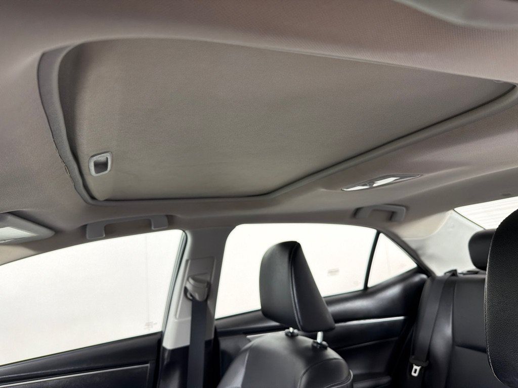 Used 2017 Toyota Corolla XLE w/ Protection Package FWD image 14