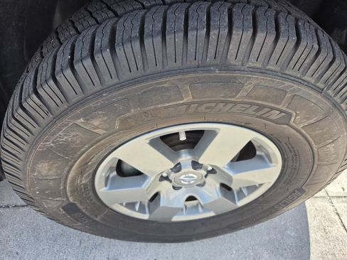 Used 2013 Nissan Frontier Desert Runner RWD image 36