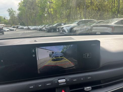 Used 2025 Kia K4 LXS image 20