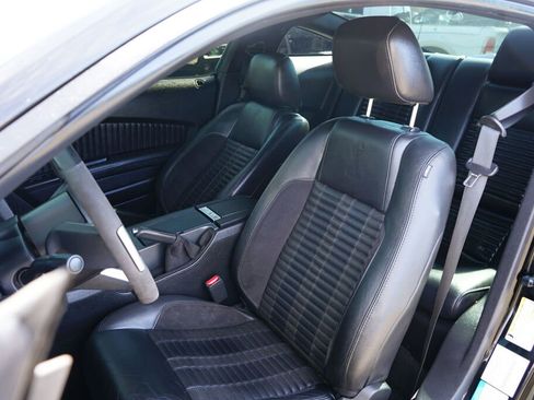 Used 2012 Ford Mustang Shelby GT500 w/ SVT Performance Pkg image 26