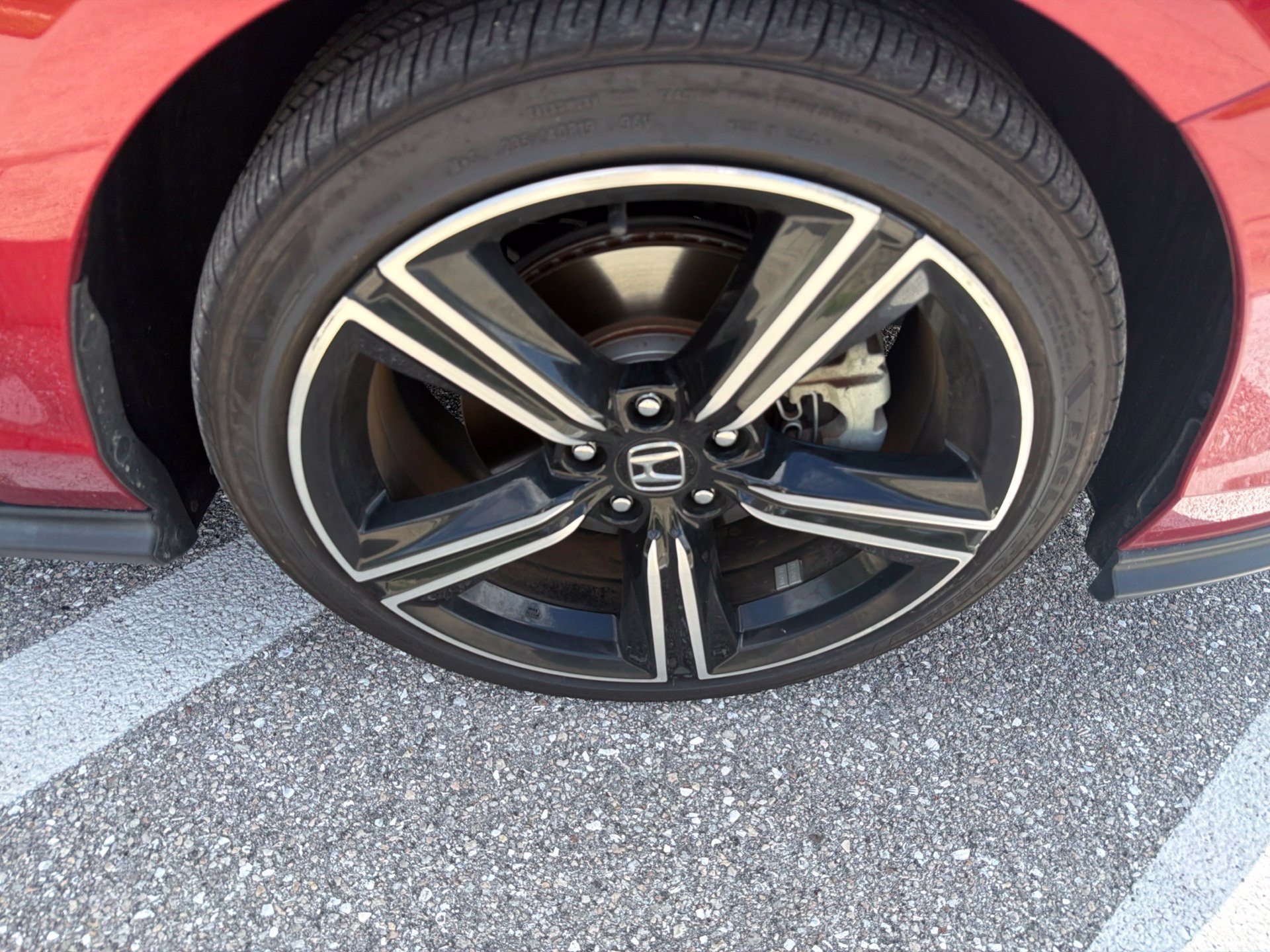 Used 2024 Honda Accord Sport image 11