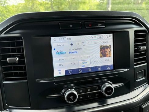 Certified 2022 Ford F150 XLT w/ Equipment Group 301A Mid image 23