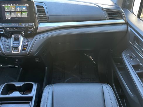 Used 2024 Honda Odyssey EX-L image 31