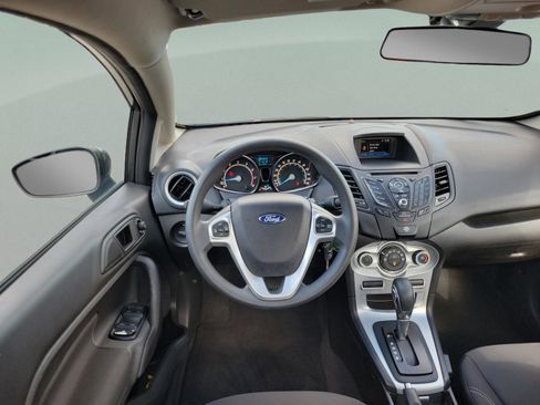 Certified 2019 Ford Fiesta SE image 20