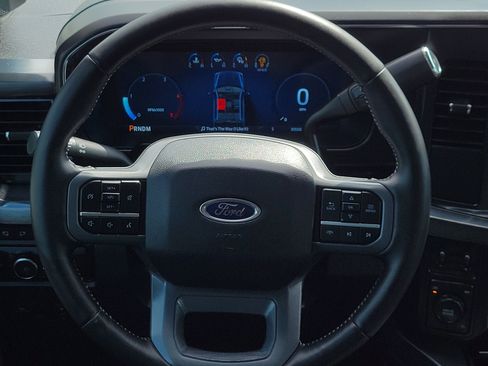 Used 2024 Ford F250 Lariat image 13