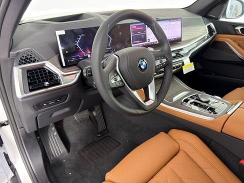 Used 2026 BMW X5 sDrive40i w/ Premium Package RWD image 4