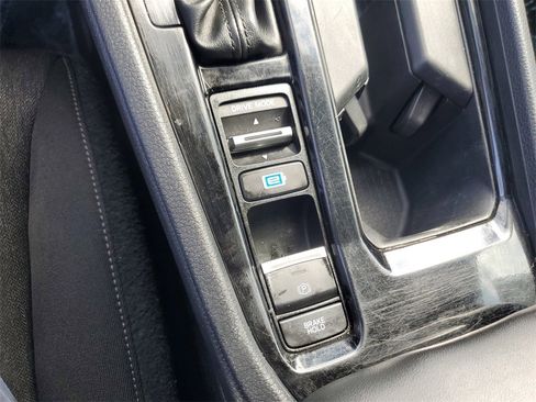 Used 2023 Honda Accord Sport image 31