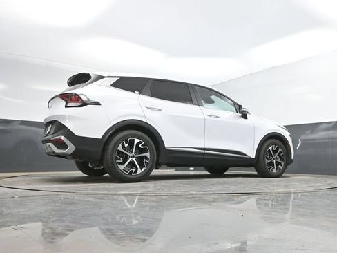 Used 2024 Kia Sportage EX FWD image 45