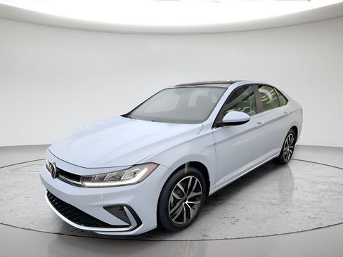 New 2026 Volkswagen Jetta SE FWD image 7