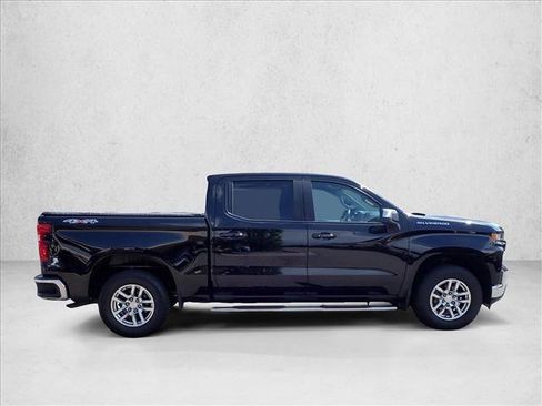 Used 2021 Chevrolet Silverado 1500 LT AWD/4WD image 5