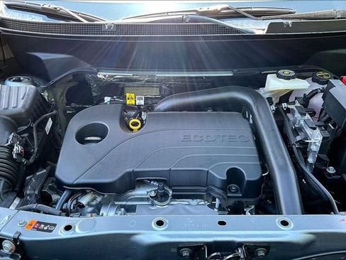New 2026 GMC Terrain Denali w/ LPO, Floor Liner Package AWD/4WD image 12