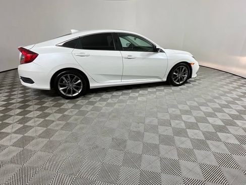 Used 2020 Honda Civic EX image 11