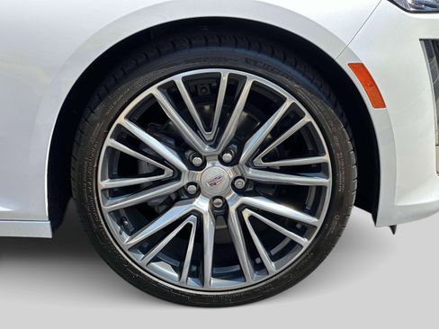 Used 2021 Cadillac CT5 Premium Luxury image 7