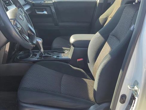 Certified 2022 Toyota 4Runner TRD Off-Road image 11