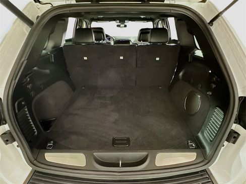 Used 2020 Jeep Grand Cherokee Trailhawk image 30