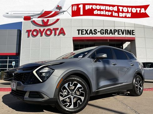 Used 2023 Kia Sportage EX image 1